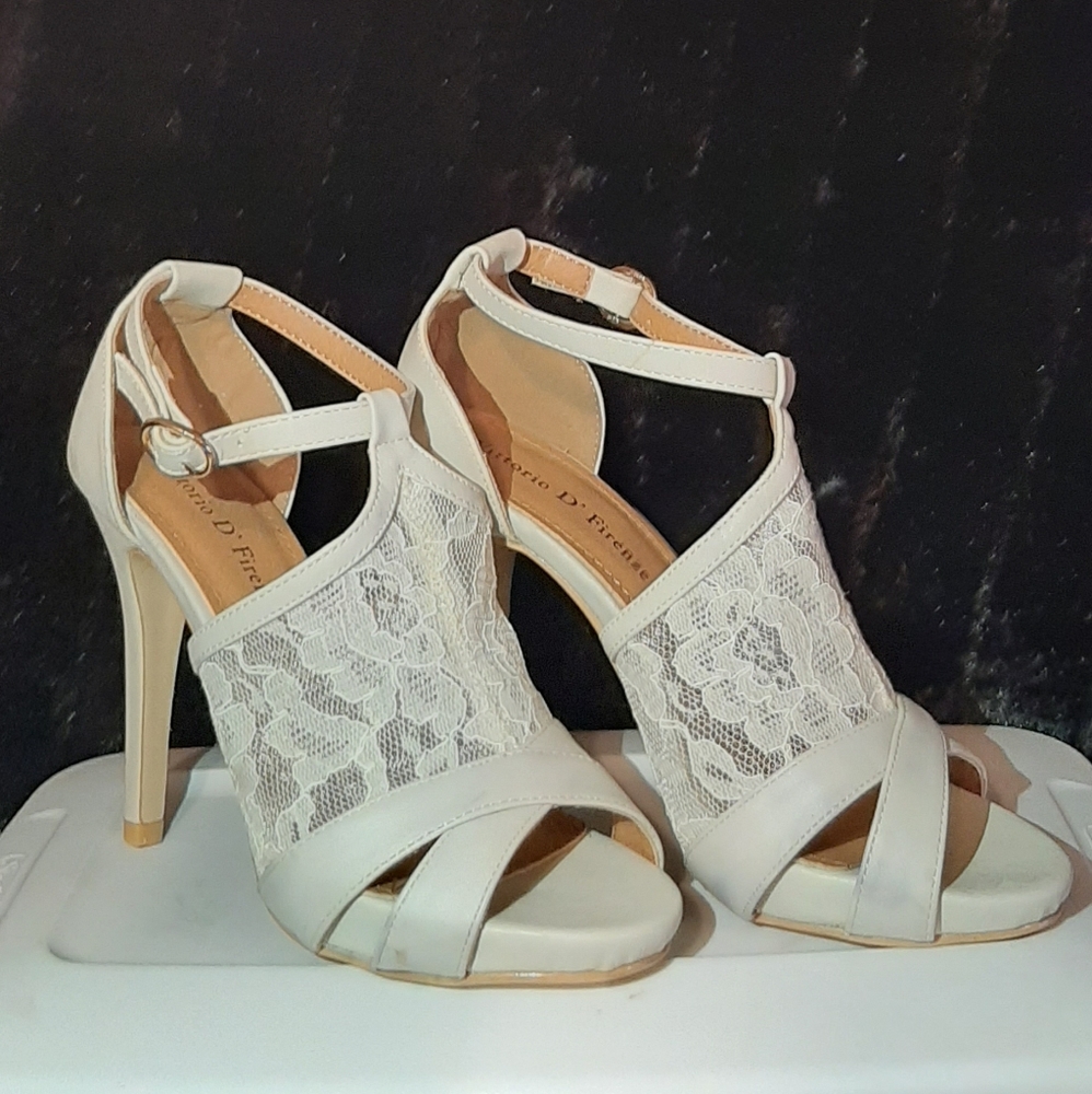 Beige lace heels